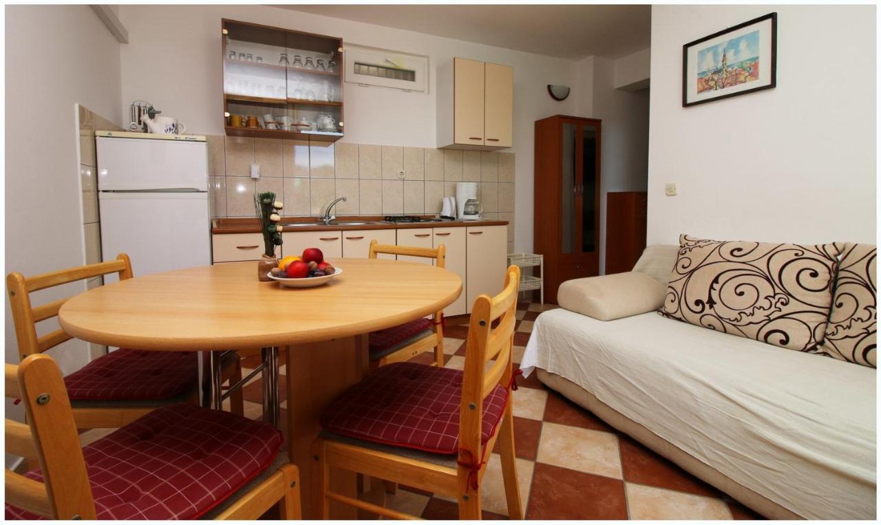Apartments Elvi - Amazing Position & Parking 프리모스턴 외부 사진