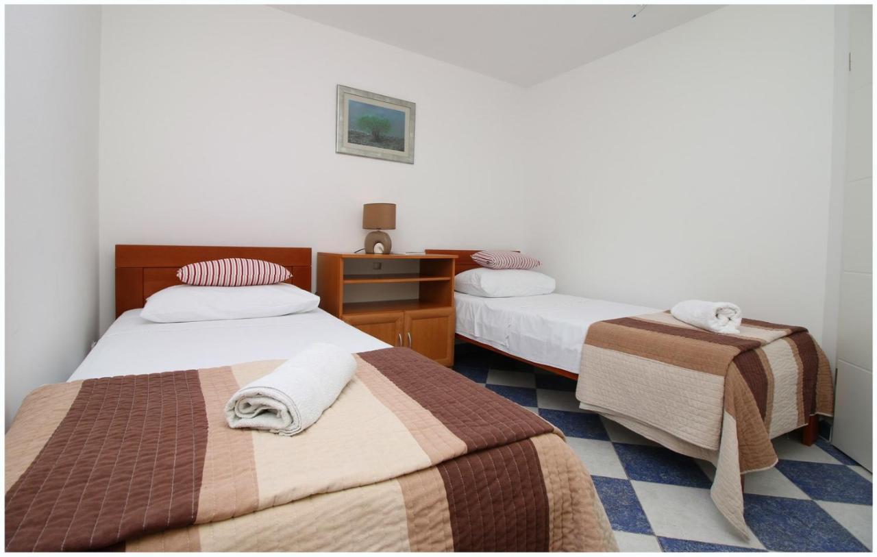 Apartments Elvi - Amazing Position & Parking 프리모스턴 외부 사진